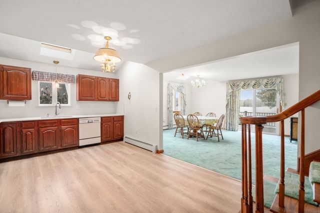 49 Singletary Rd, Millbury, MA 01527