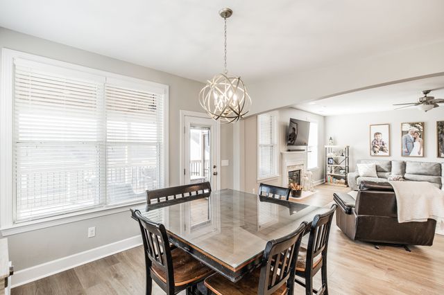 1068 Harvey Springs Dr, Spring Hill, TN 37174