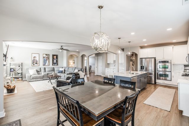 1068 Harvey Springs Dr, Spring Hill, TN 37174