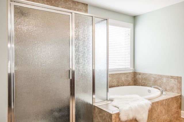 1068 Harvey Springs Dr, Spring Hill, TN 37174