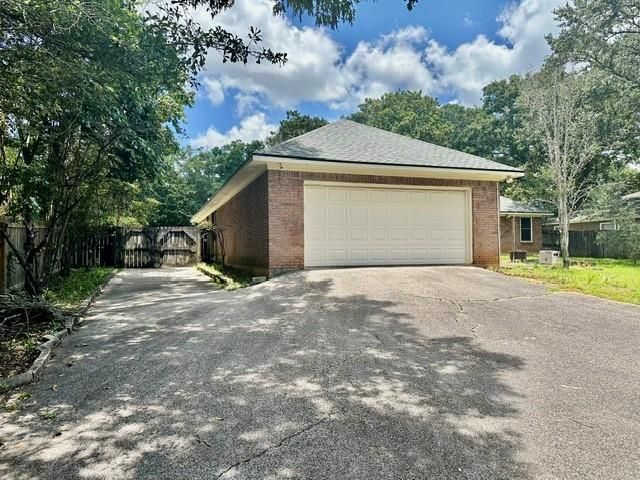 7241 Carson Road S, Mobile, AL 36695