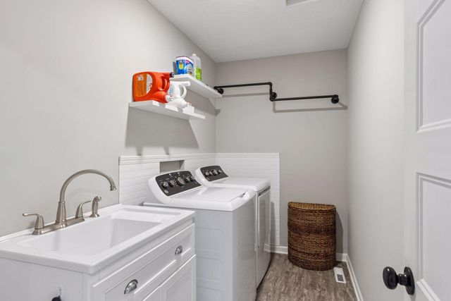 11872 Linden Court N, Lake Elmo, MN 55042