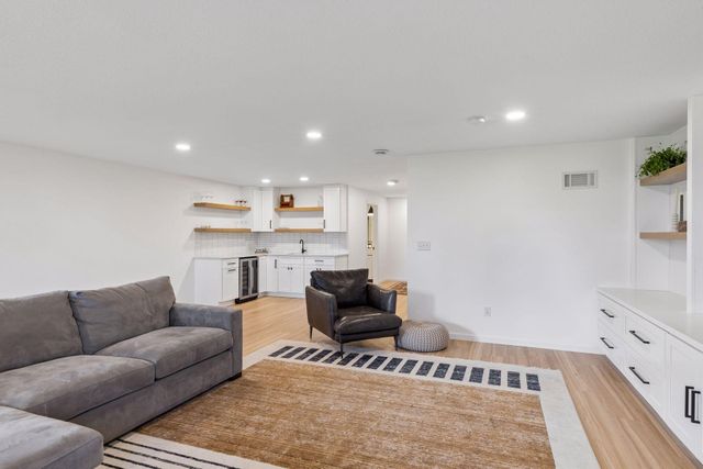 11872 Linden Court N, Lake Elmo, MN 55042
