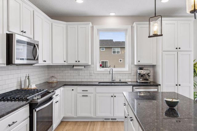 11872 Linden Court N, Lake Elmo, MN 55042