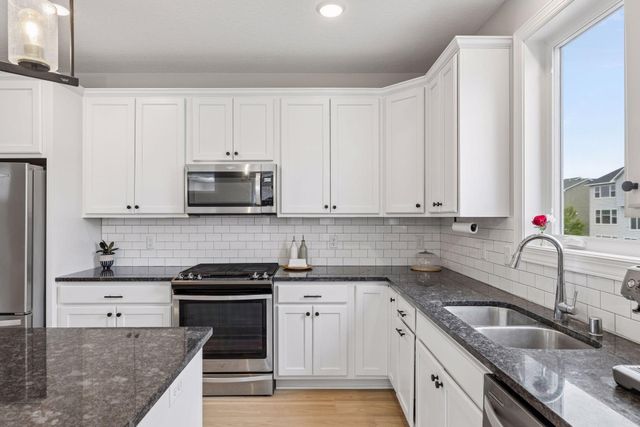 11872 Linden Court N, Lake Elmo, MN 55042