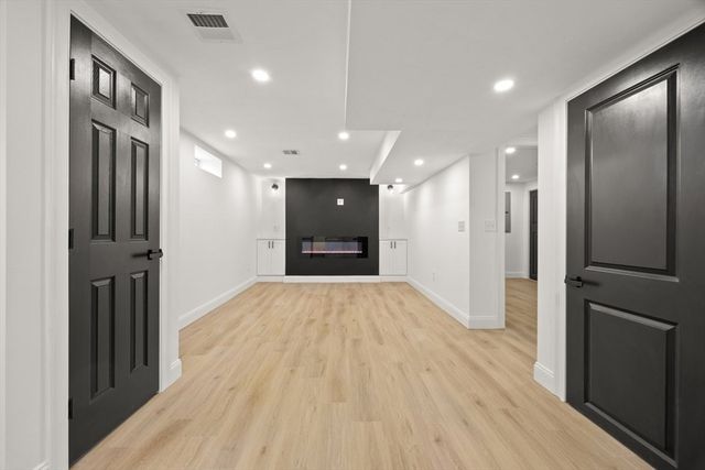 171 Carey Cir, Stoughton, MA 02072