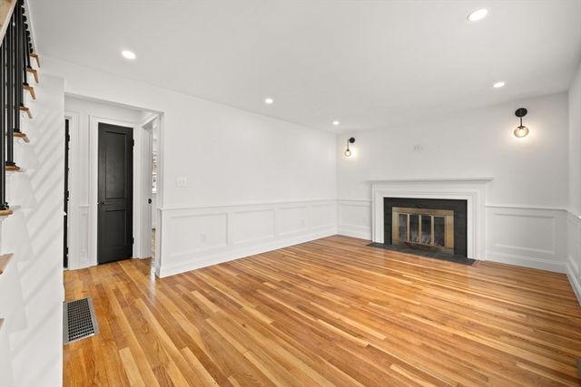 171 Carey Cir, Stoughton, MA 02072