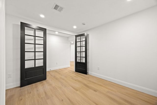 171 Carey Cir, Stoughton, MA 02072