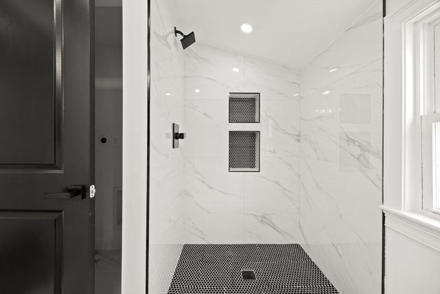 171 Carey Cir, Stoughton, MA 02072