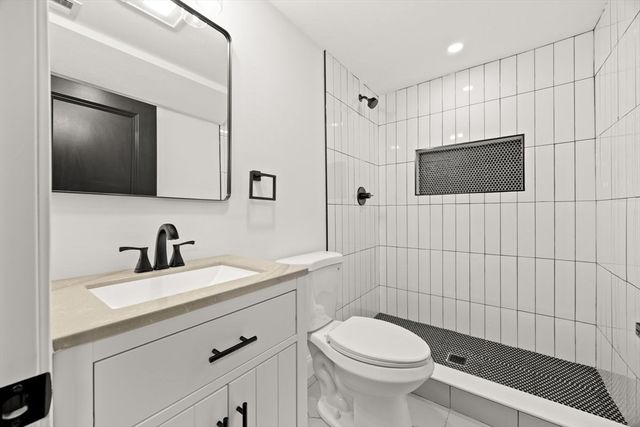 171 Carey Cir, Stoughton, MA 02072