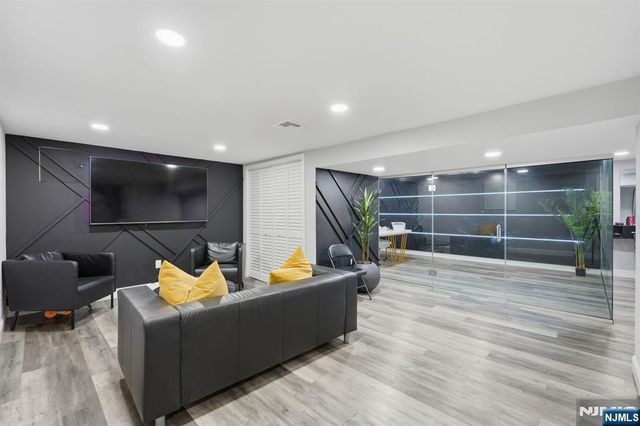 779 Roessner Drive, Union, NJ 07083