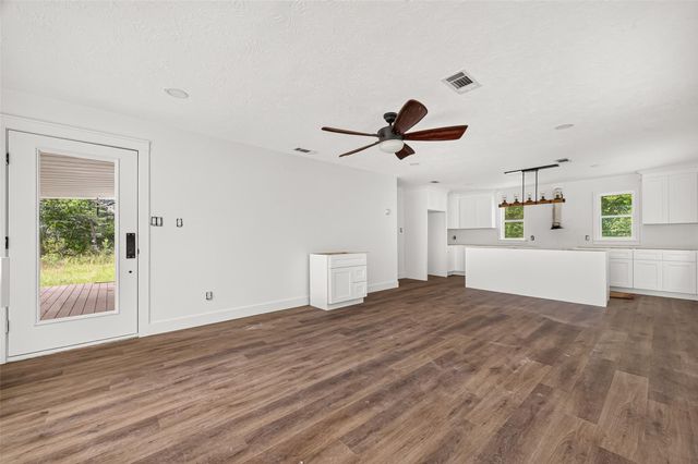 6222 Fm 1010 Road, Cleveland, TX 77327