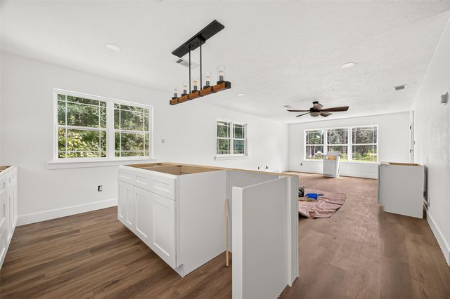 6222 Fm 1010 Road, Cleveland, TX 77327