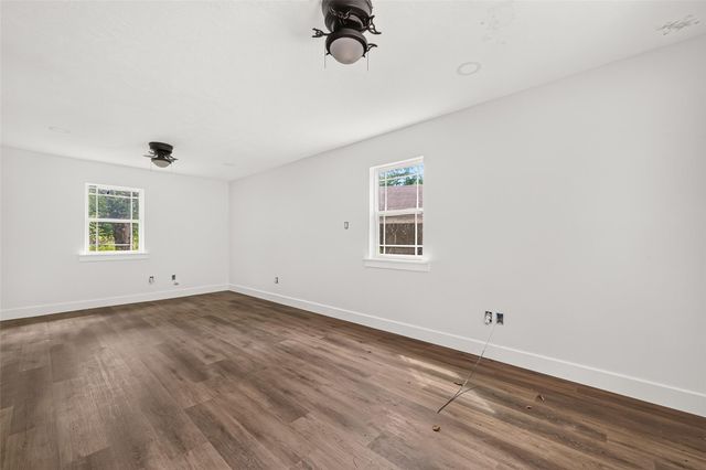 6222 Fm 1010 Road, Cleveland, TX 77327