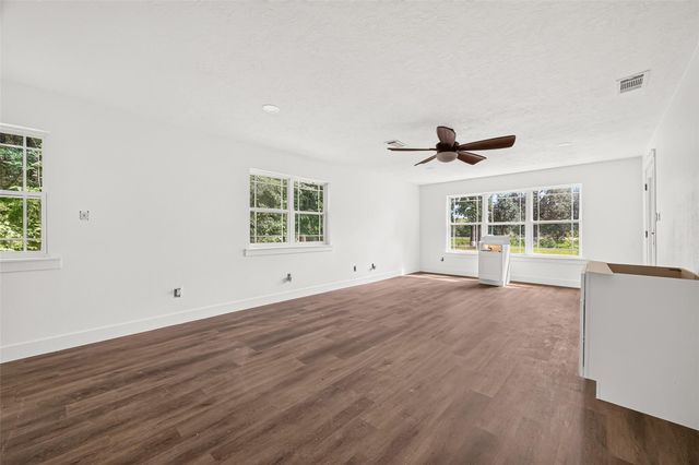 6222 Fm 1010 Road, Cleveland, TX 77327