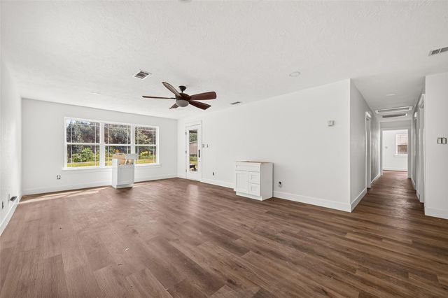 6222 Fm 1010 Road, Cleveland, TX 77327