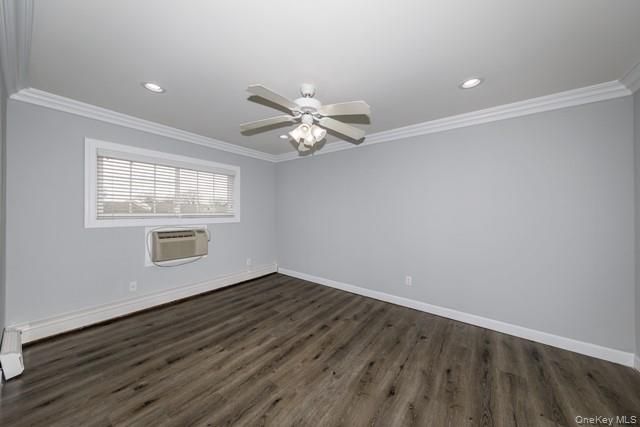 60 Johnson Avenue 4-2B, Sayville, NY 11782