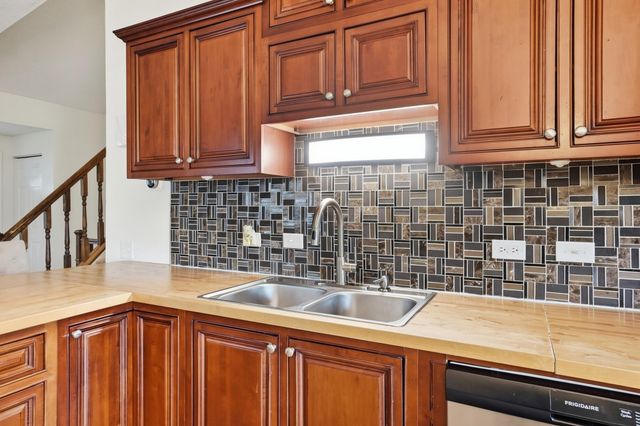 2981 Hubbardton Place, Reynoldsburg, OH 43068