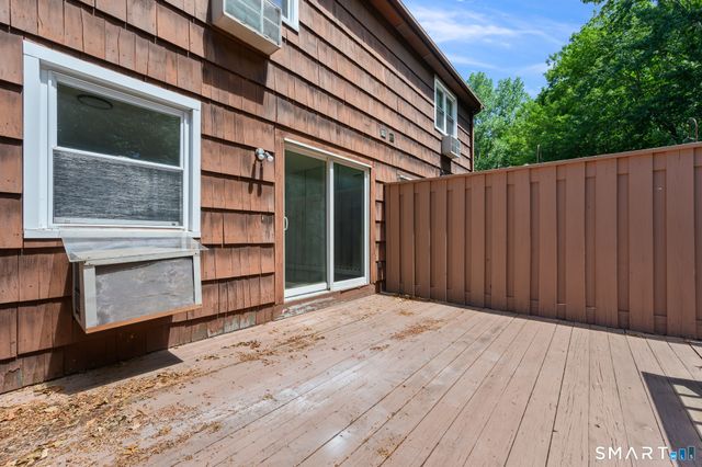 19 Cody Avenue B6, Plainville, CT 06062