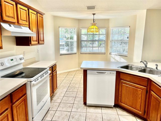 16216 HILLSIDE CIRCLE, Montverde, FL 34756