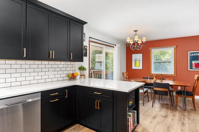 1011 Bay Ridge Road, Madison, WI 53716