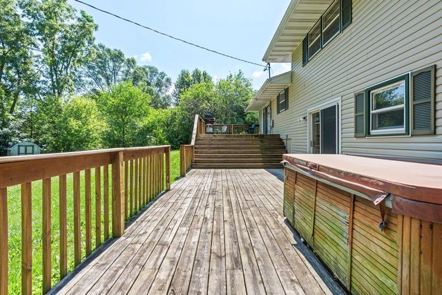 1011 Bay Ridge Road, Madison, WI 53716