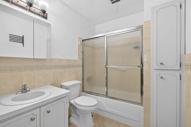 400 S Cypress Road 427, Pompano Beach, FL 33060