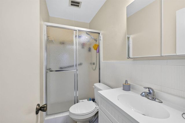 400 S Cypress Road 427, Pompano Beach, FL 33060