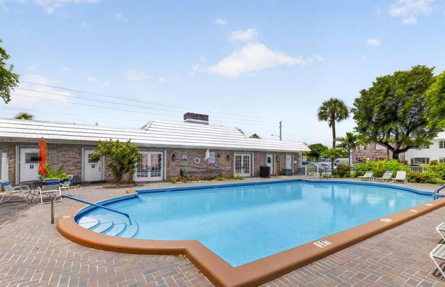 400 S Cypress Road 427, Pompano Beach, FL 33060