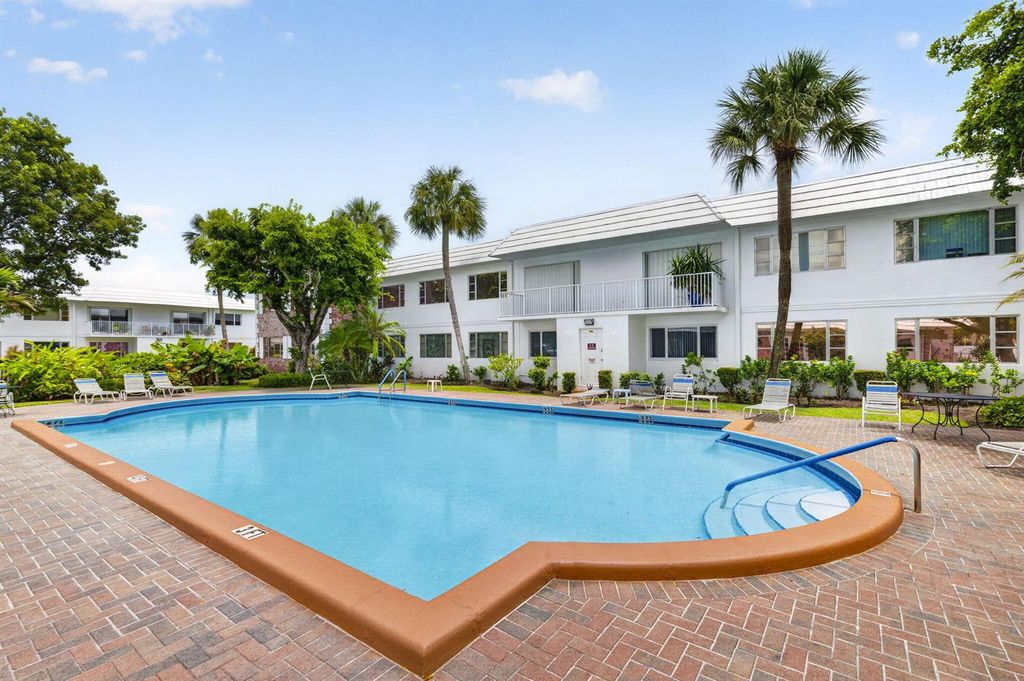 400 S Cypress Road 427, Pompano Beach, FL 33060