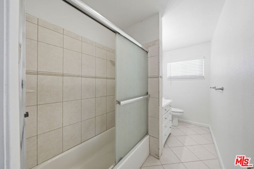 Image 15 of property listing at 13010 Marlette Drive, La Mirada, CA 90638