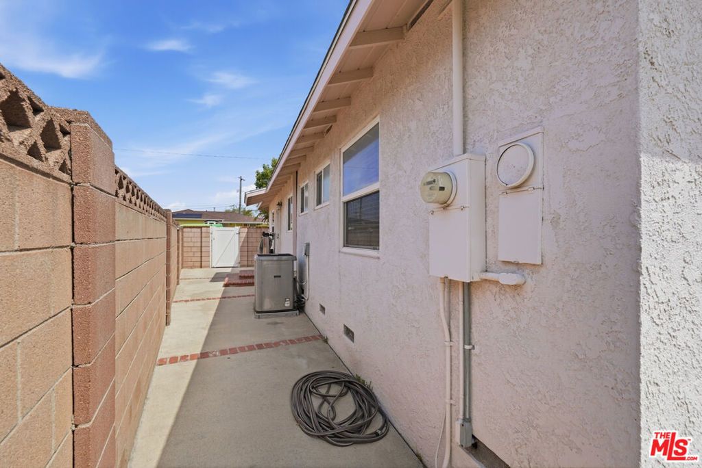 Image 24 of property listing at 13010 Marlette Drive, La Mirada, CA 90638