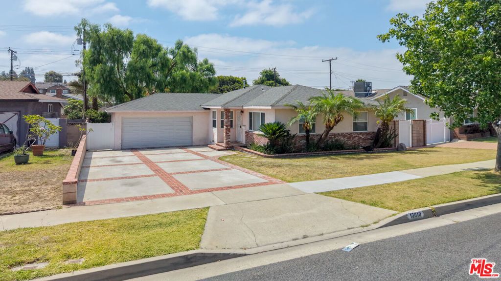 Image 27 of property listing at 13010 Marlette Drive, La Mirada, CA 90638