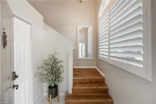 7564 Silver Trumpet LN U202, Naples, FL 34109