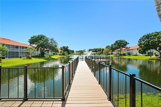 7564 Silver Trumpet LN U202, Naples, FL 34109