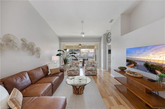 7564 Silver Trumpet LN U202, Naples, FL 34109