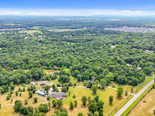 4346 Veals Rd, Murfreesboro, TN 37127