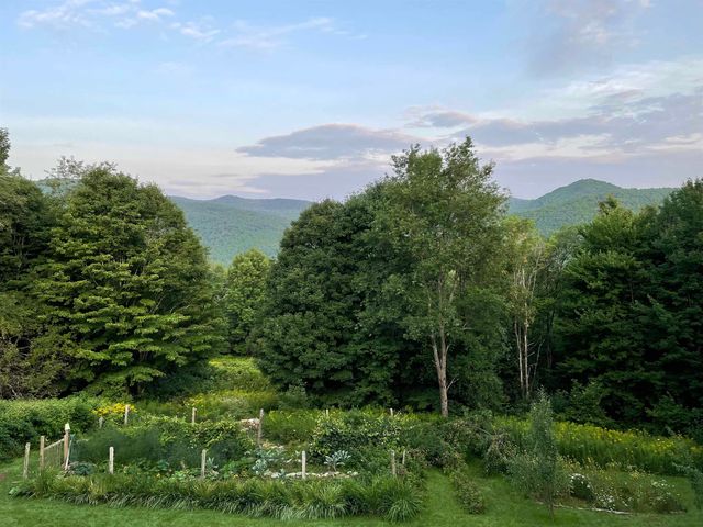 1470 Moody Road, Huntington, VT 05462