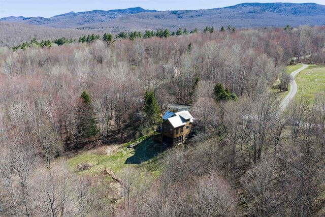 1470 Moody Road, Huntington, VT 05462