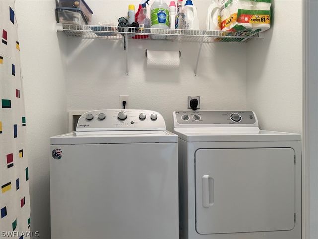 8450 Kingbird LOOP 431, Estero, FL 33967