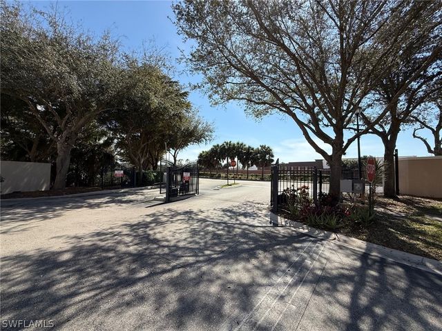 8450 Kingbird LOOP 431, Estero, FL 33967