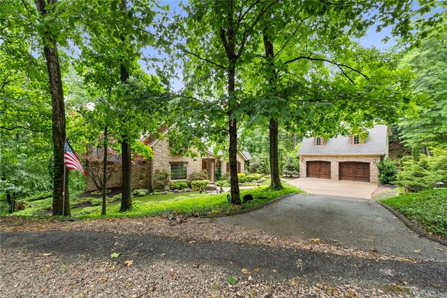 53 Wildcat Lane, Eureka Springs, AR 72631