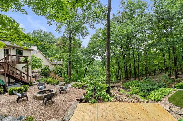 53 Wildcat Lane, Eureka Springs, AR 72631