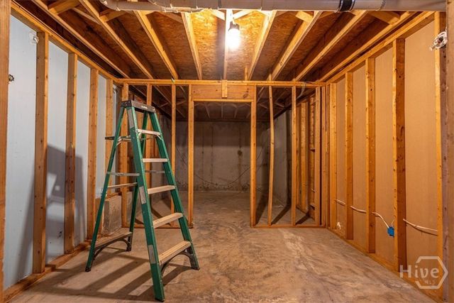 1202 Nunnally Drive, Monroe, GA 30655