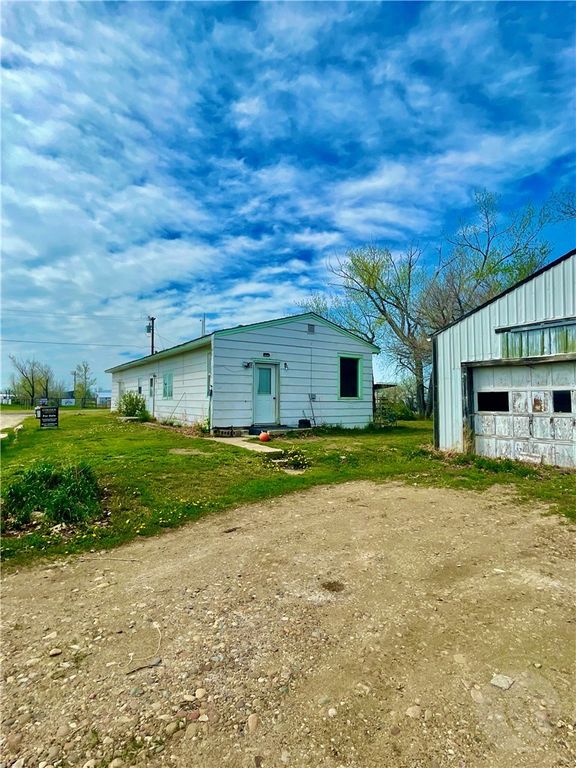 200 Cleveland, Other, MT 59523 photo 2
