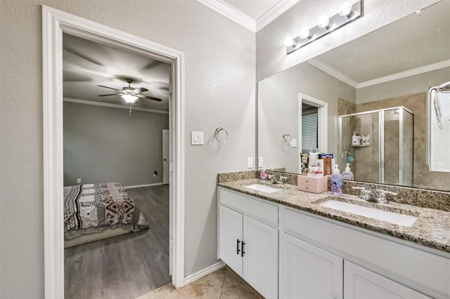 14002 Willowshire Lane, Houston, TX 77014