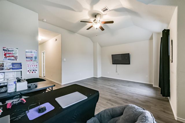 14002 Willowshire Lane, Houston, TX 77014