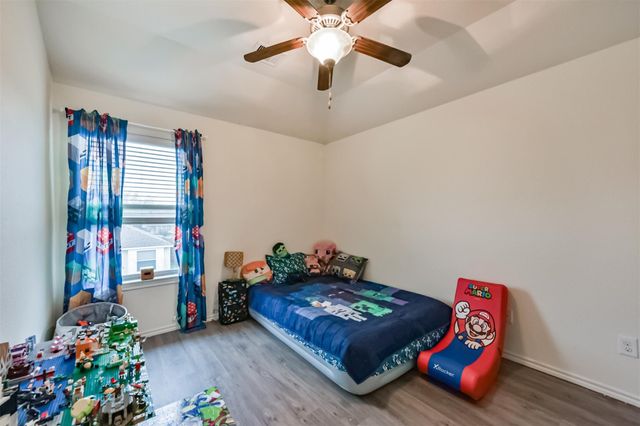 14002 Willowshire Lane, Houston, TX 77014