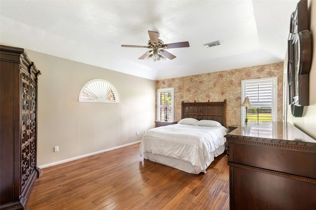 26342 Hill And Dale Avenue, Splendora, TX 77372