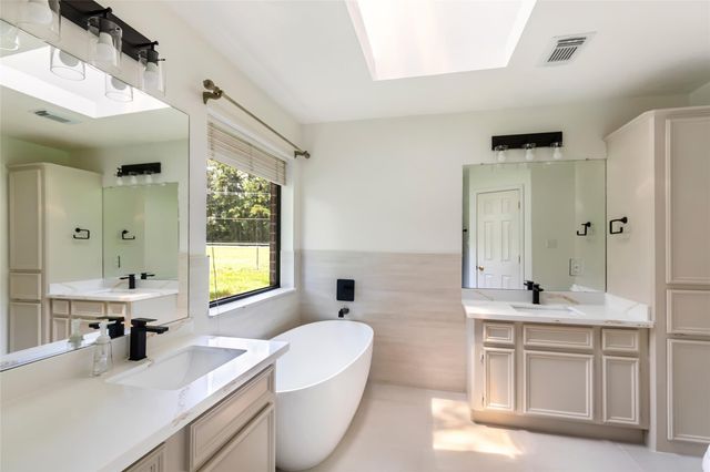26342 Hill And Dale Avenue, Splendora, TX 77372
